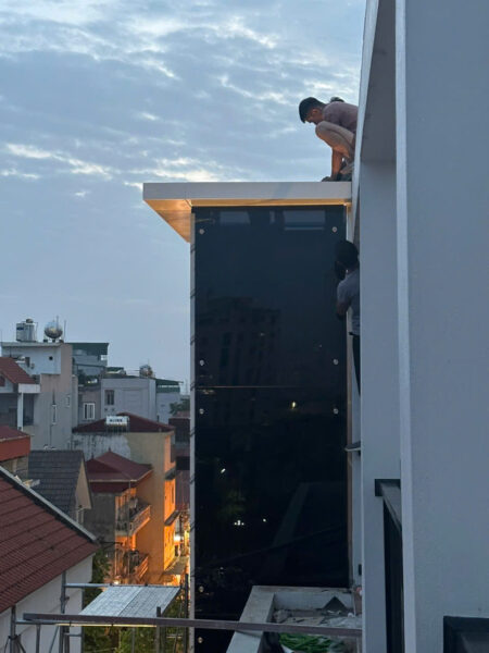 Dự án lắp thang máy ngoài trời của Ychilift