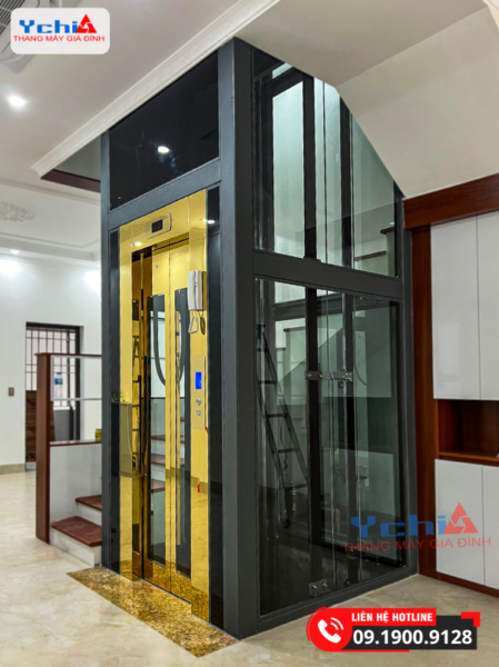 Thang máy gia đình vách kính được sản xuất, lắp đặt bởi Ychilift